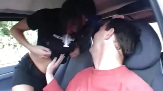 Bedste porno ingen registrering  Hendes mand og ven praktiserede sin sex cam dansk kone i to kasser