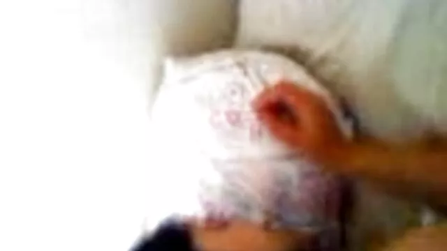Bedste porno ingen registrering  Søsters bror afstødte sengen med en dansk sex live barberet hat