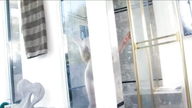Bedste porno ingen registrering  Med skønheden i ansigtet blev sex video danske sæden ødelagt og smurt