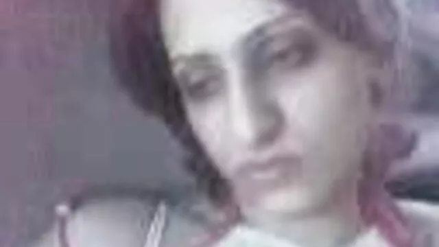 Bedste porno ingen registrering  En lille danske cam sex blondine bliver plantet på hans pik